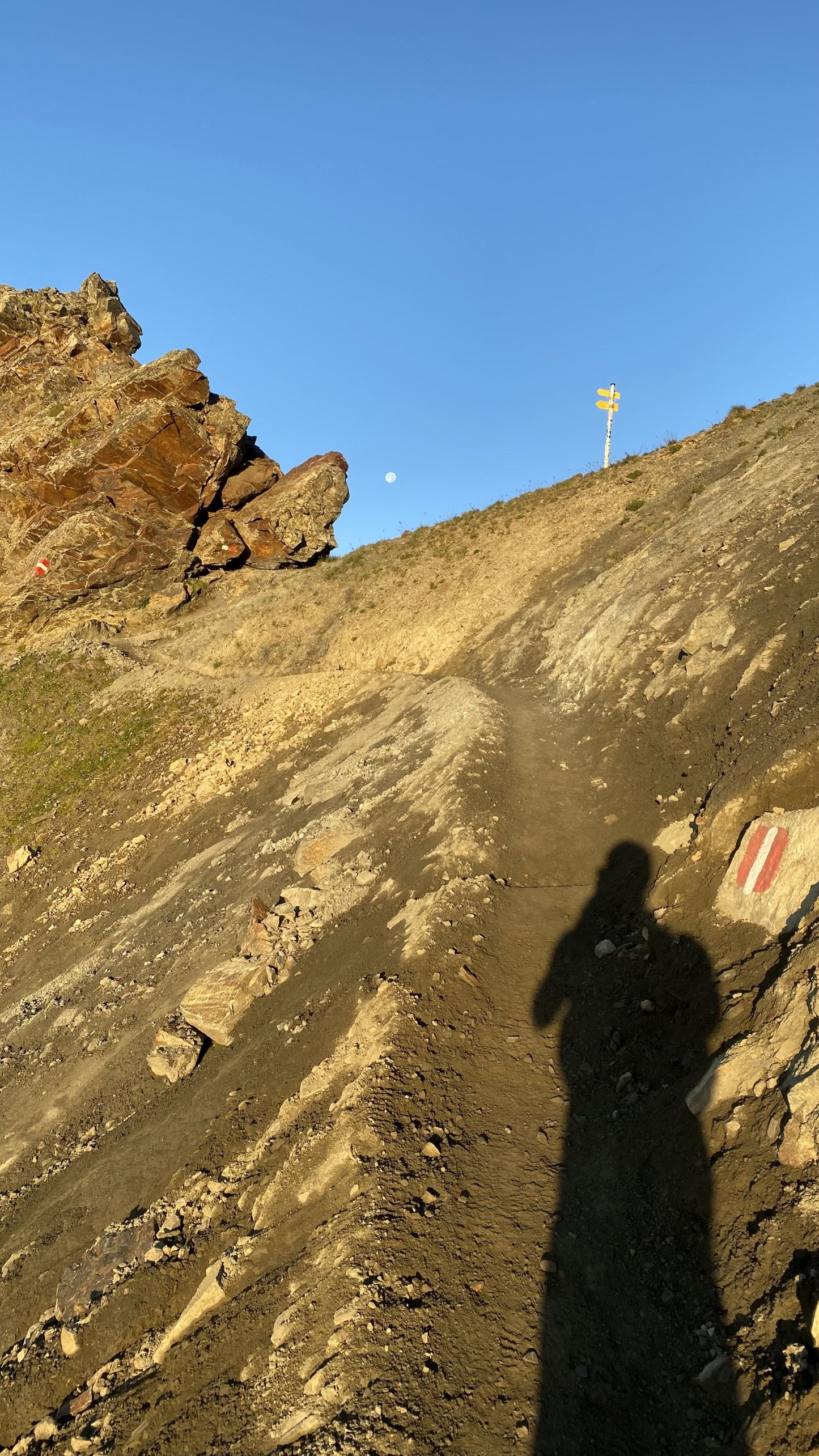 STAGE RUN VERWALL selfguided