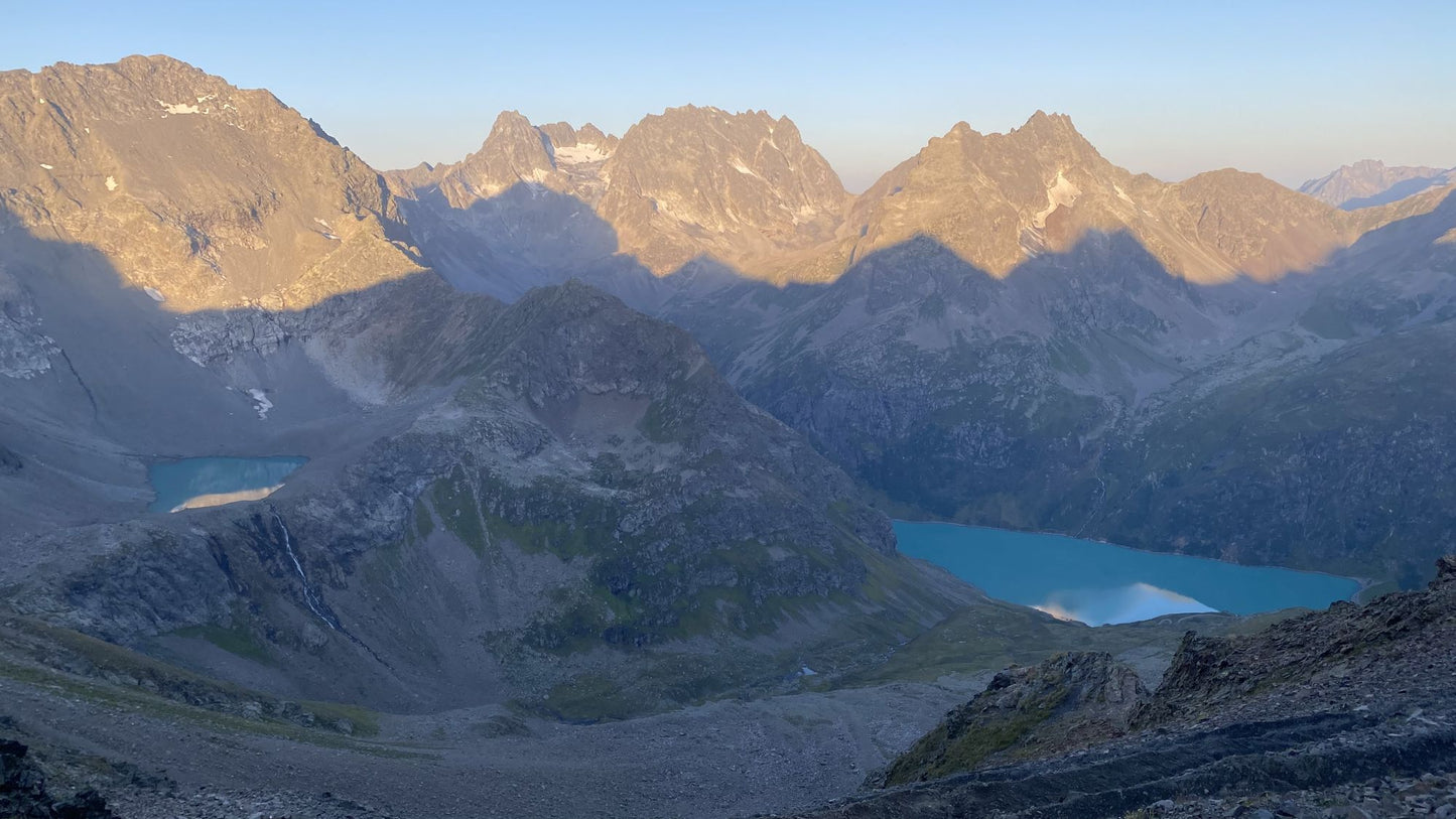 STAGE RUN VERWALL selfguided